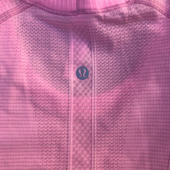 Lululemon run swiftly tech SS* crew - Picture 5 of 5